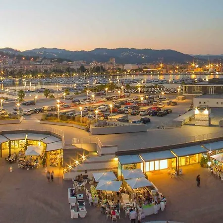 Number40laspezia * לה ספציה