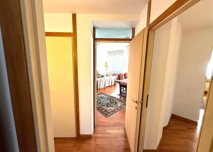 Number40laspezia Apartman