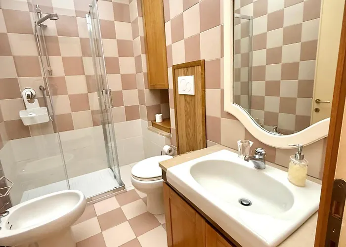 Number40laspezia Apartment *